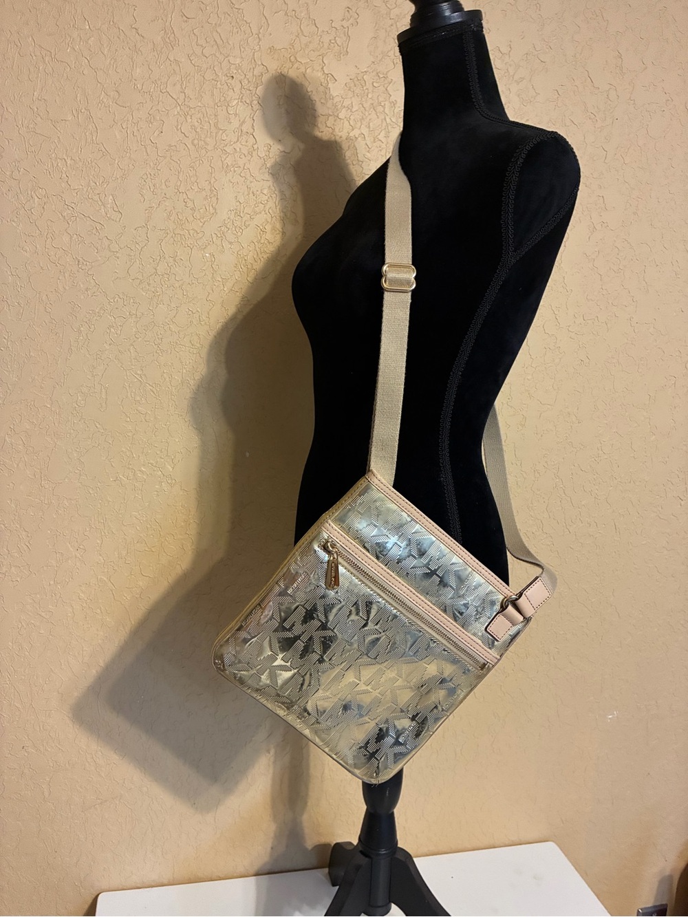 Michael Kors Slim Shiney Gold Crossbody With Canvas Strap - Picture 9 of 16